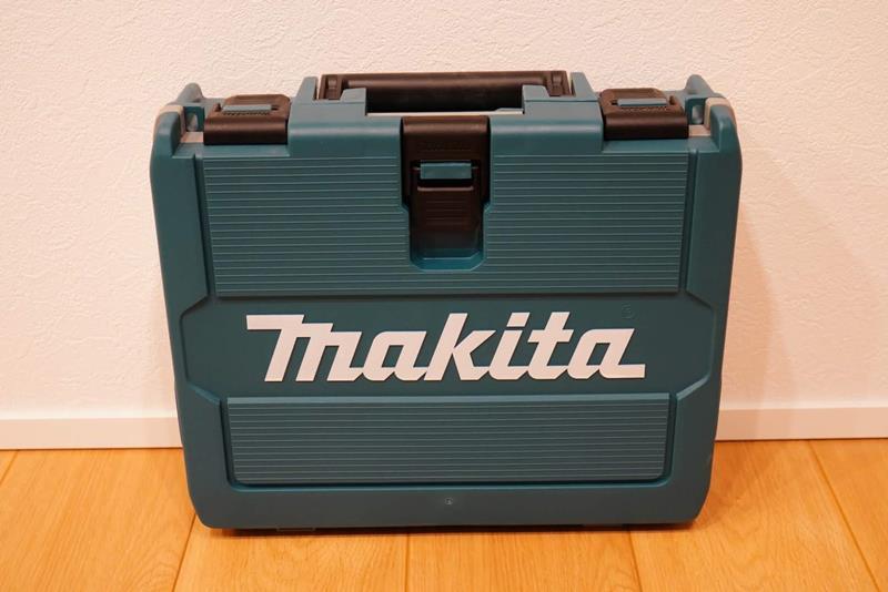 マキタ(makita) 充電式インパクトレンチ 18V6Ah バッテリ2本 充電器 ケース付 TW300DRGX