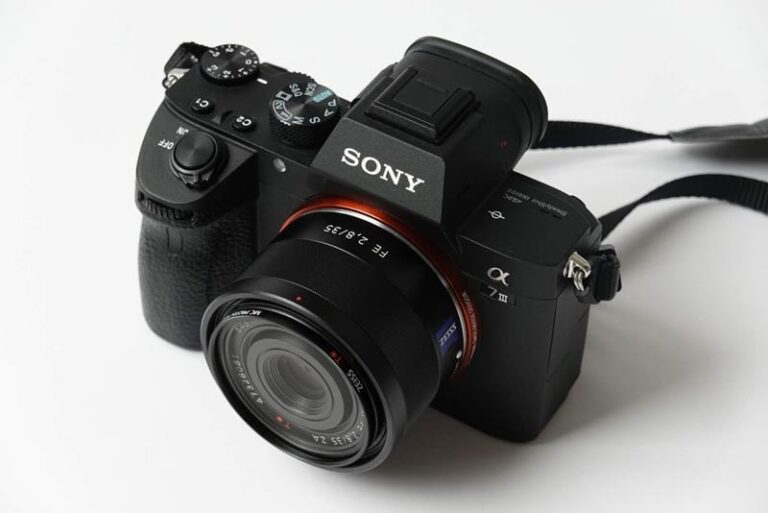 SONY - 「sel35F18」&「PRO 1D ロータスプロテクター」の+stbp.com.br