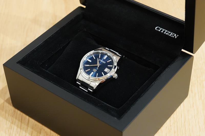 AQ4080-52L the citizen　ザシチズン　ステンレス　ブログ　レビュー　エコドライブ　カッコいい