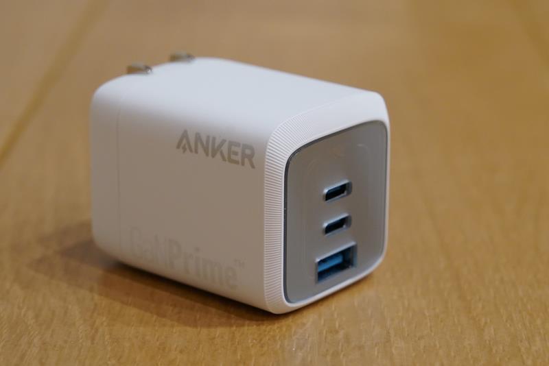 Anker Prime Wall Charger 67W 3 ポート GaN　ホワイト　PD対応　ブログ　レビュー　おすすめ　USB充電器　コンパクト　旅行