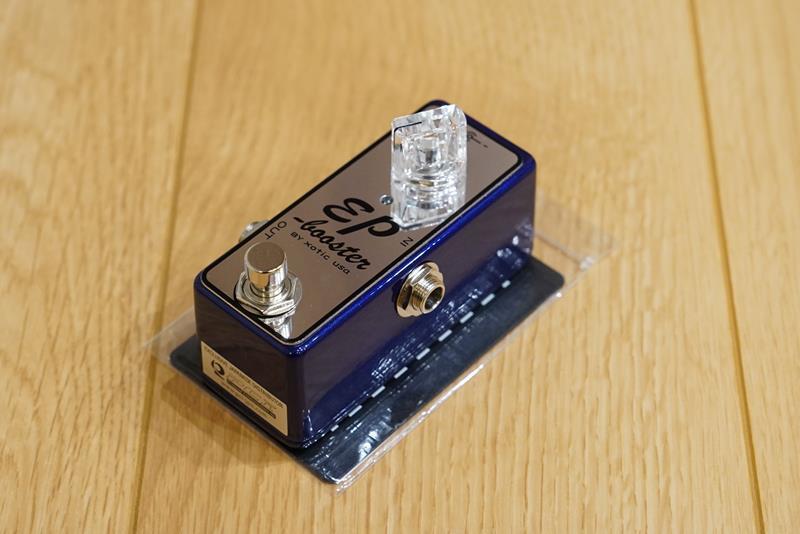 Xotic EP Booster Metallic Blue LTD 15周年記念モデル エキゾチック ギター エフェクター ブースター おすすめ ブログ レビュー プレート