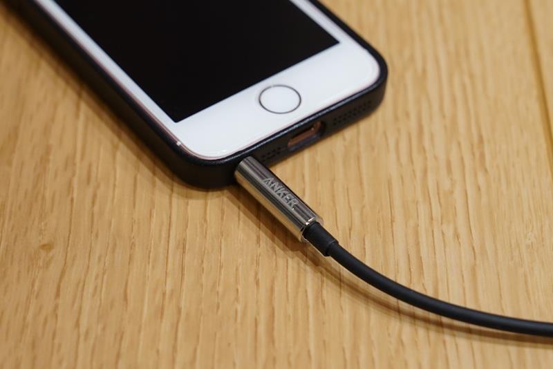 Anker 3.5mm プレミアムオーディオケーブル 1.2m AUXケーブル 細いケーブル ipod iphone ブログ レビュー おすすめ