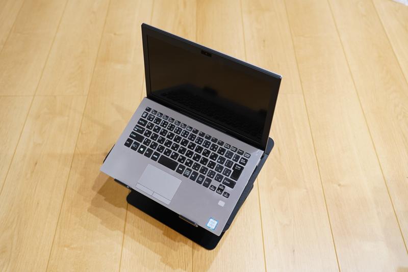 オウルテック OWL-PCST01 PCスタンド シンプル かっこいい ブラック 職場 自宅 折り畳み アルミスタンド ノートパソコン・タブレット 17インチまで対応 ブログ レビュー おすすめ vaio