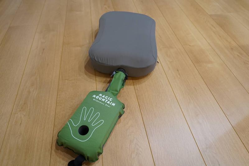 スノーピーク　エアピロー　TM-097　キャンプ　おしゃれ　クッション　枕　おすすめ　ブログ　レビュー　普段使い 　空気入れ　ポンプ