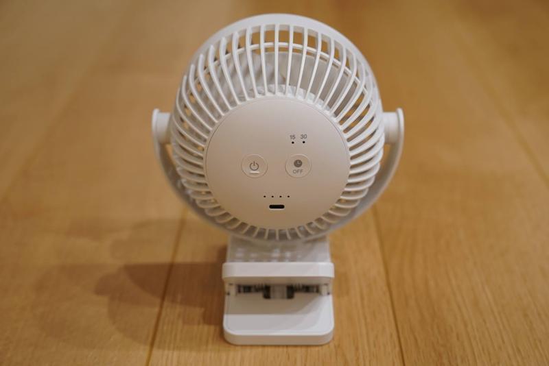 無印良品 置いても使える 充電式クリップファン ホワイト MJ－CLF1 職場　持ち運び　モバイル　ビジネス　普段使い　おすすめ　レビュー　ブログ　静か
